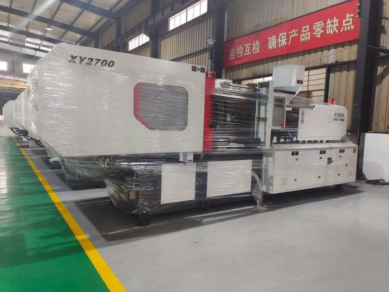 small injection molding machine